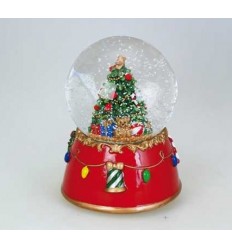 Snow globe Christmas tree