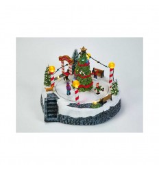 Cena de patinagem com uma árvore de Natal iluminada