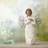 Remembrance (pele e cabelo escuro) - Willow Tree ®