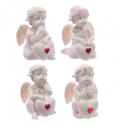 Anjo sentado em coração com rosas