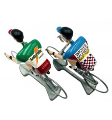 2 CYCLISTS