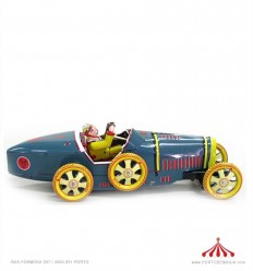Carro Bugatti