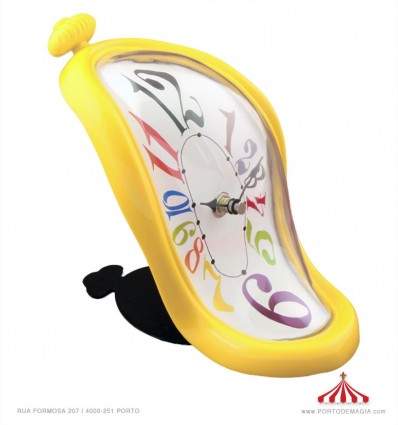 Relógio de mesa amarelo
